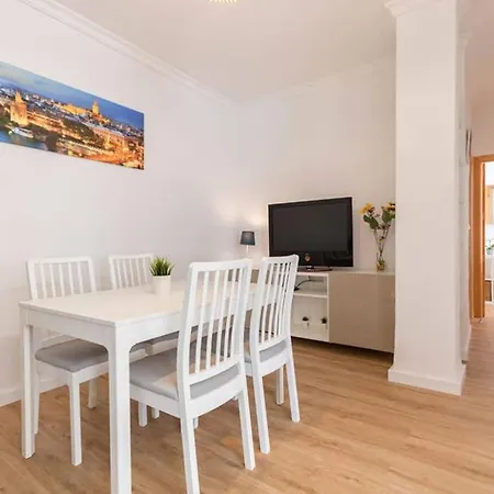 Apartment Justino Triana By Valcambre